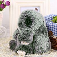 меховой зайка брелок зелёный в Томске