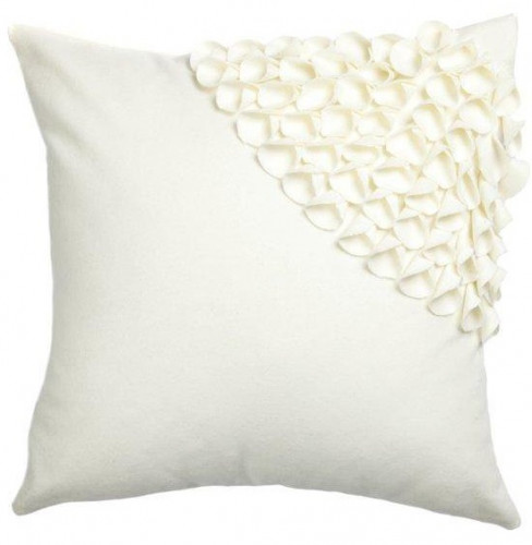 подушка с объемным узором alicia white 3 в Томске